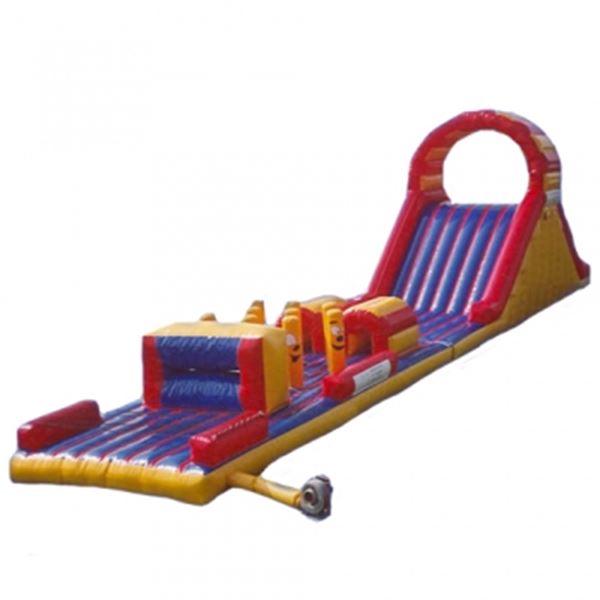 Huur grote zeskamp verzorgd met twee grote opblaasattracties Huur grote zeskamp verzorgd met twee grote opblaasattracties