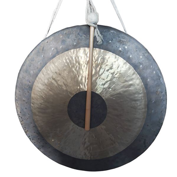 Gong Doorsnede circa 0.55 mtr met statief Gong Doorsnede circa 0.55 mtr met statief